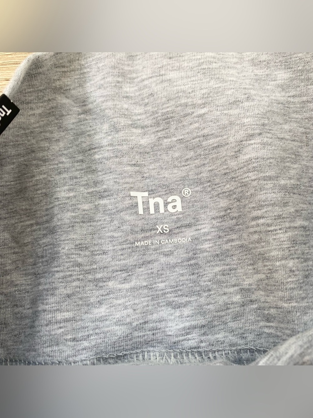 NWT Aritzia TNA Chill Atmosphere Shorts Seamless Cropped Tank XS - Picture 4 of 13